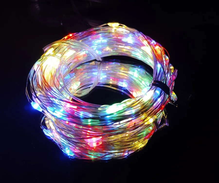 Guirlande USB "gouttes LED" 20 m, 200 LED, multicolore, 8 modes + télécommande