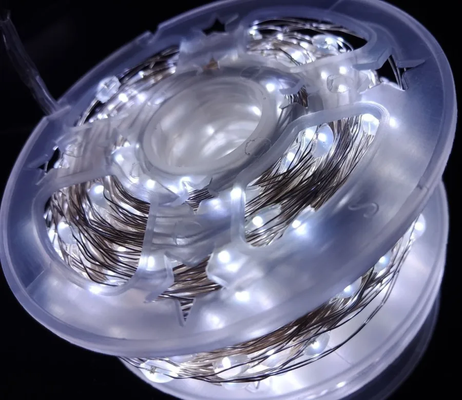Guirlande USB "gouttes LED" 50 m, 500 LED, blanc froid, 8 modes + télécommande