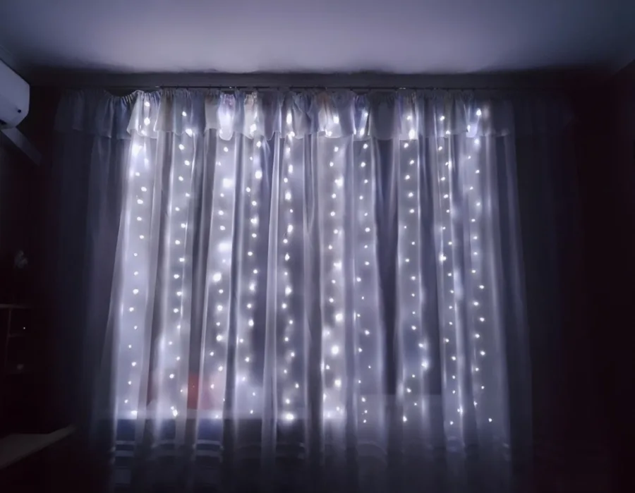 Cortina de luces 3x2 m, 200 LED, blanco frío, "gotas LED" de USB, 8 modos + control remoto